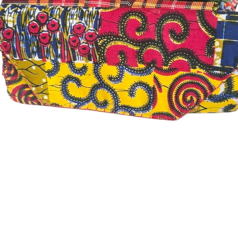 Colorful Patterned Clutch - Picture 4 of 7